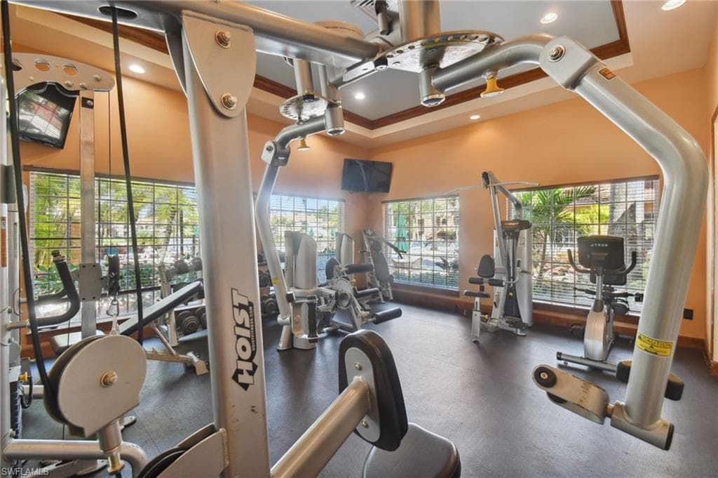 1210 Wildwood Lakes Blvd 304, Naples, FL 34104-32