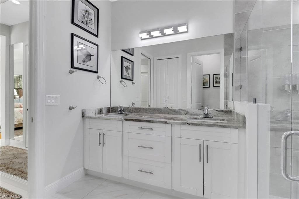 463 22nd Ave NE, Naples, FL 34120-21