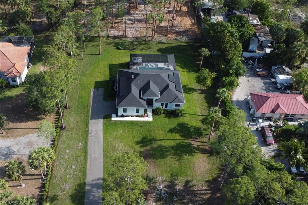 463 22nd Ave NE, Naples, FL 34120-35
