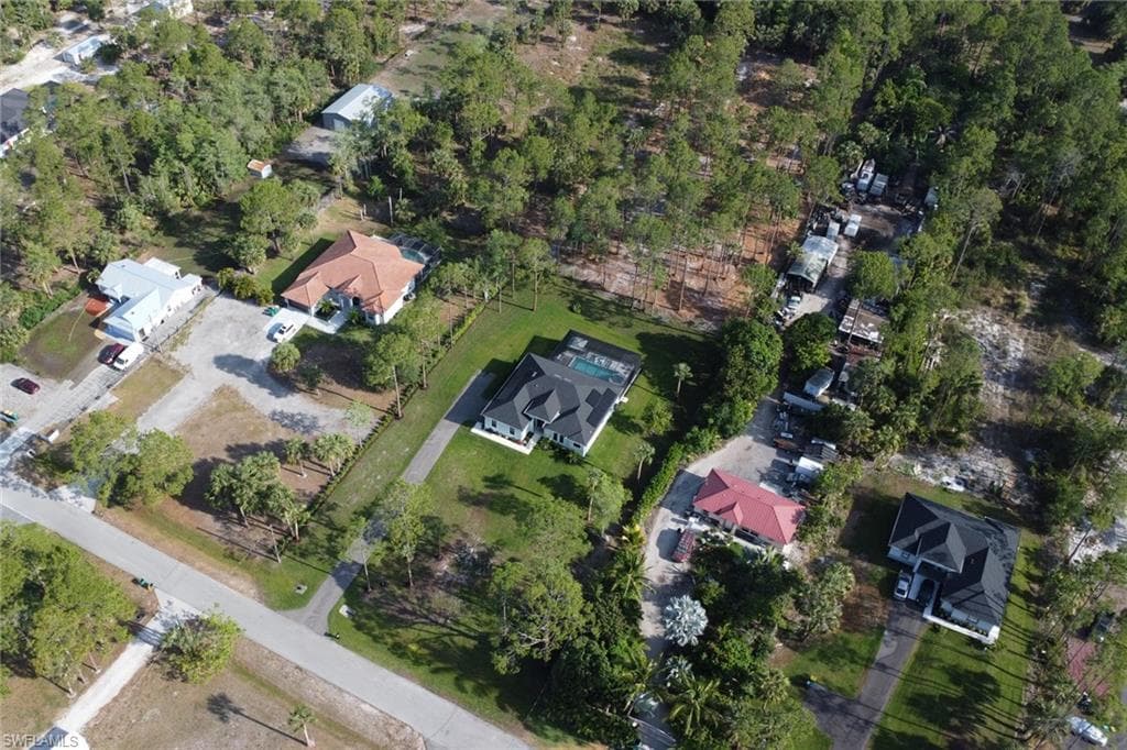 463 22nd Ave NE, Naples, FL 34120-46