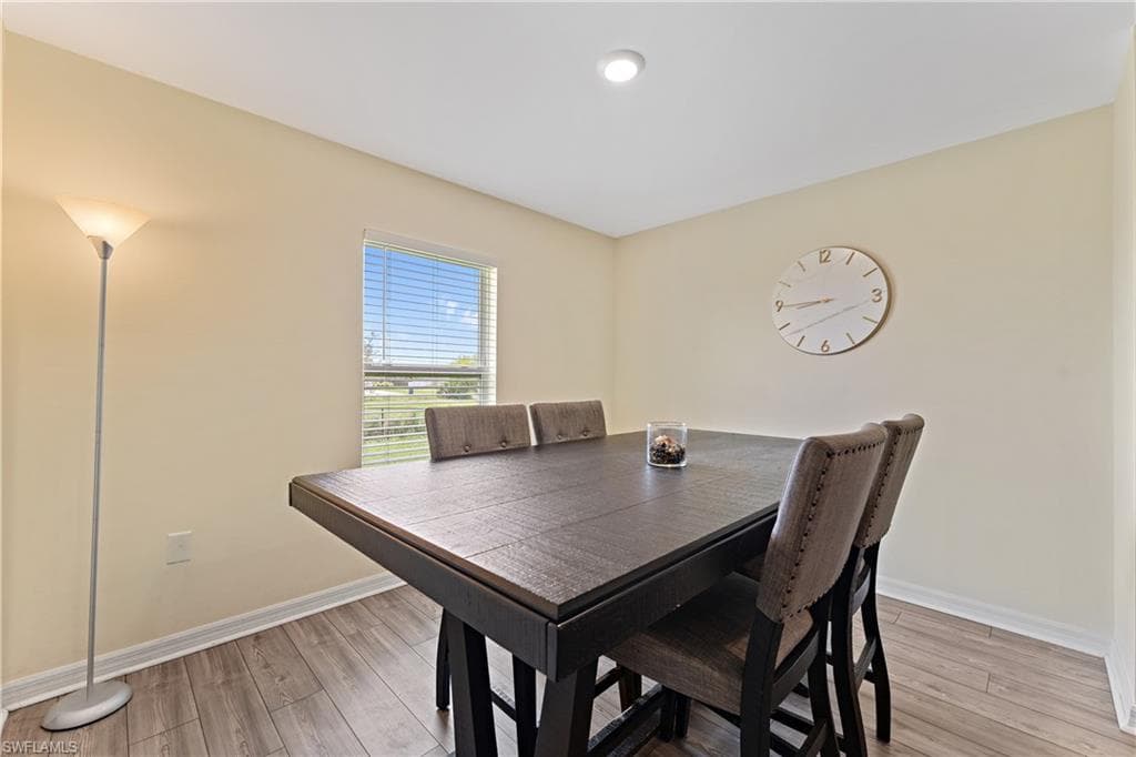 250 Lisette St, Fort Myers, FL 33913-15