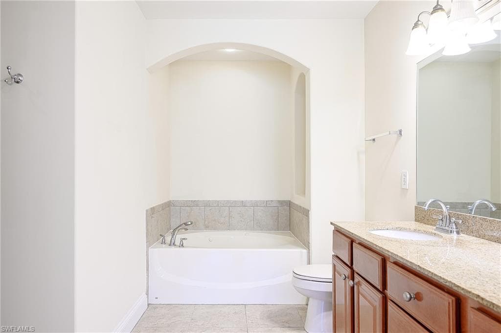 1314 Corso Palermo Ct 1802, Naples, FL 34105-18