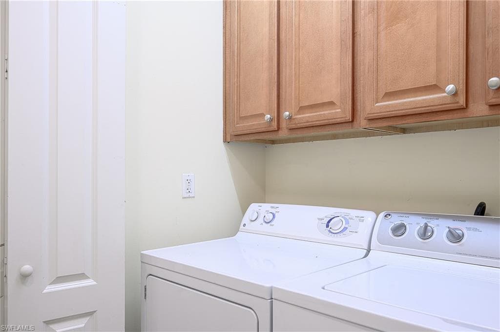 1314 Corso Palermo Ct 1802, Naples, FL 34105-23
