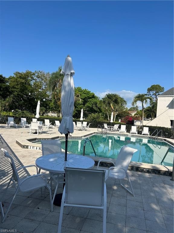 3062 Kings Lake Blvd 7511, Naples, FL 34112-17