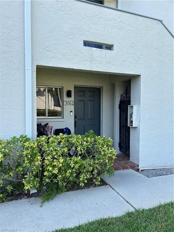 3062 Kings Lake Blvd 7511, Naples, FL 34112-19