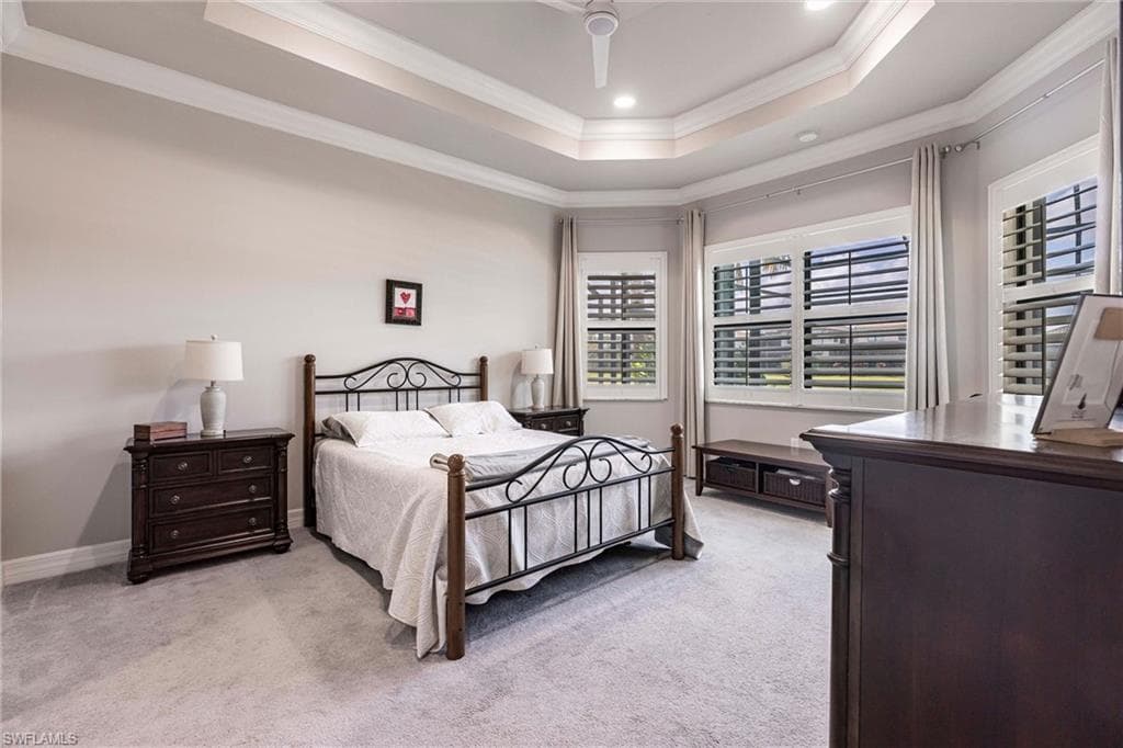 4330 Aurora St, Naples, FL 34119-10