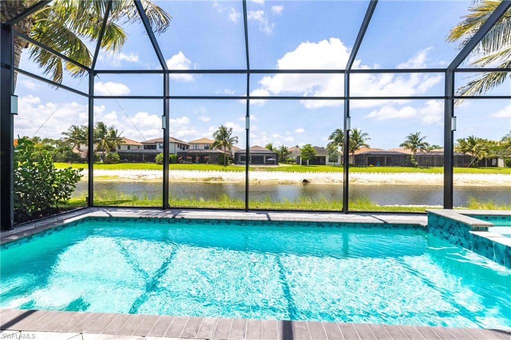 4330 Aurora St, Naples, FL 34119-20