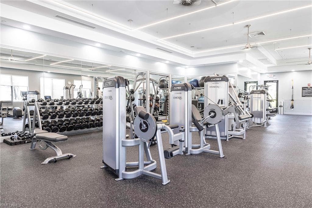 4330 Aurora St, Naples, FL 34119-25