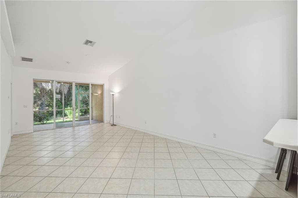 8196 Sanctuary Dr 1, Naples, FL 34104-9