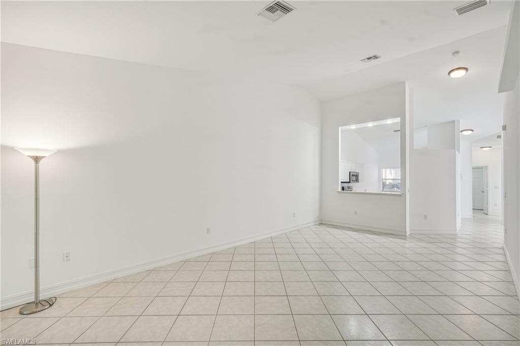 8196 Sanctuary Dr 1, Naples, FL 34104-11