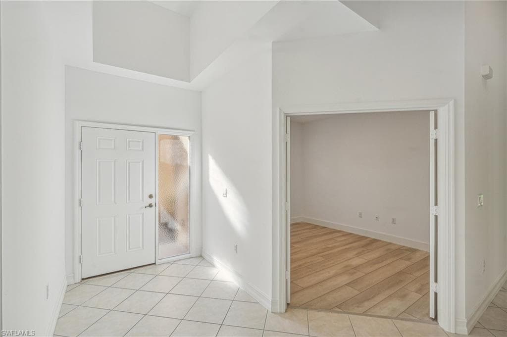 8196 Sanctuary Dr 1, Naples, FL 34104-12