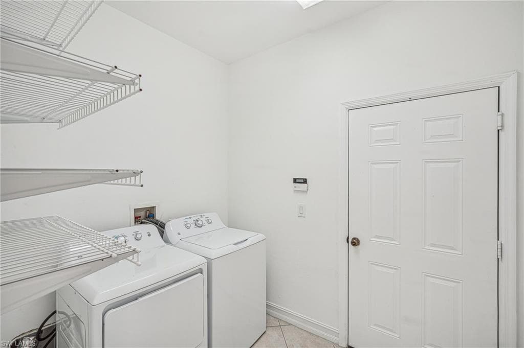 8196 Sanctuary Dr 1, Naples, FL 34104-27