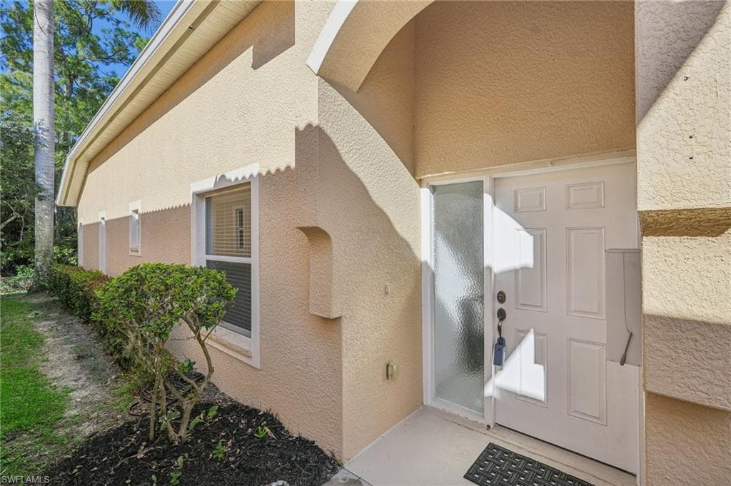 8196 Sanctuary Dr 1, Naples, FL 34104-2