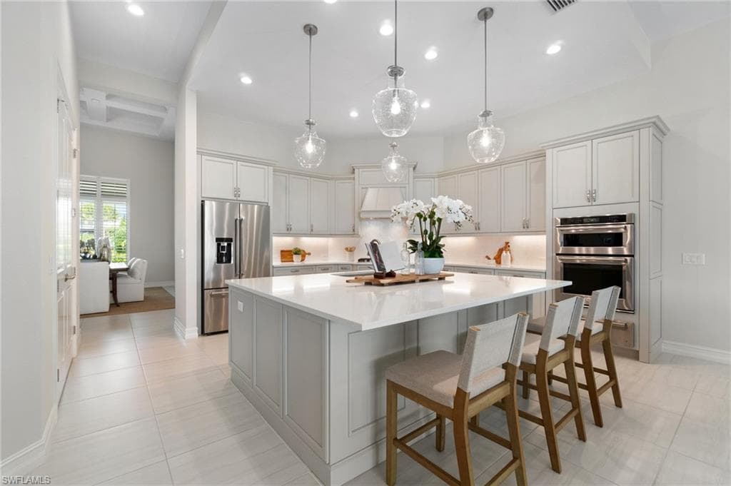 6258 Lightbourn Way, Naples, FL 34113-11