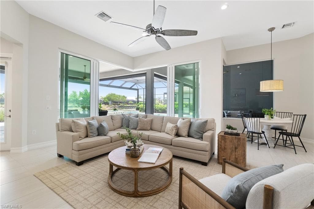 6258 Lightbourn Way, Naples, FL 34113-14