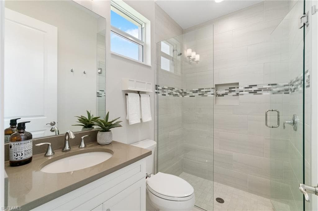 6258 Lightbourn Way, Naples, FL 34113-31