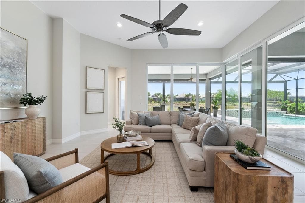 6258 Lightbourn Way, Naples, FL 34113-4