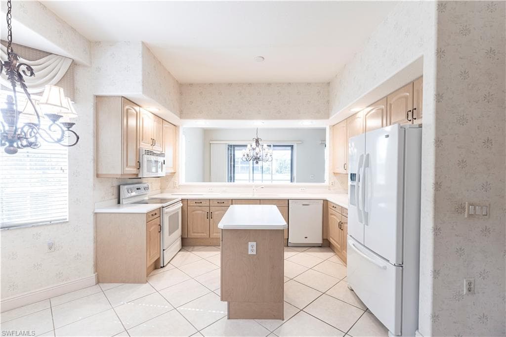 793 Regency Reserve Cir 4501, Naples, FL 34119-11