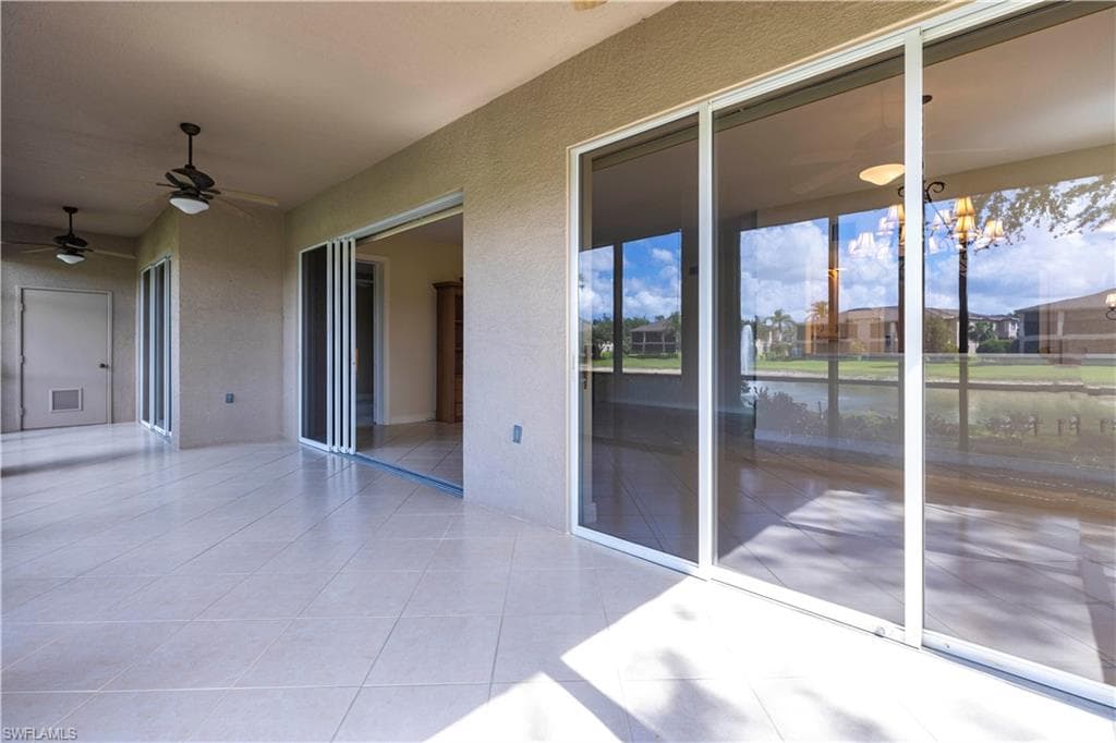 793 Regency Reserve Cir 4501, Naples, FL 34119-29