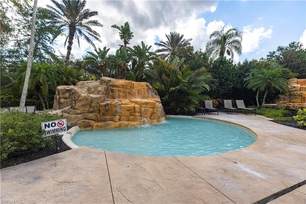 793 Regency Reserve Cir 4501, Naples, FL 34119-42