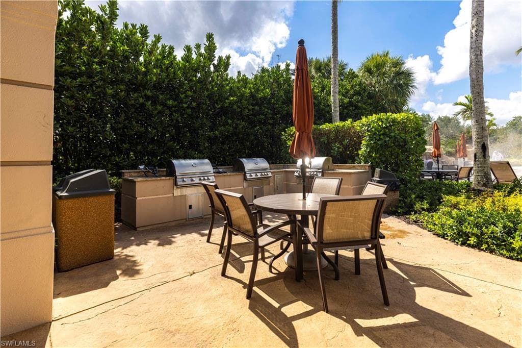 793 Regency Reserve Cir 4501, Naples, FL 34119-45