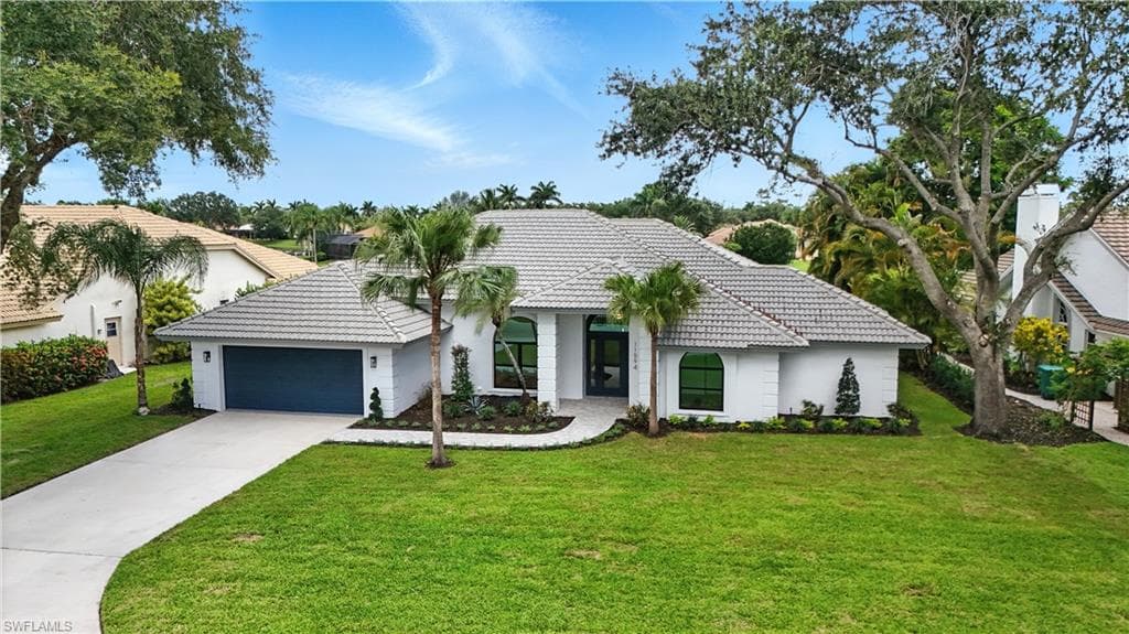 11594 Night Heron Dr, Naples, FL 34119-1