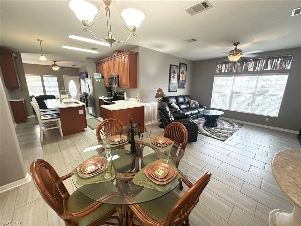 11341 Bayside Blvd, Fort Myers Beach, FL 33931-8