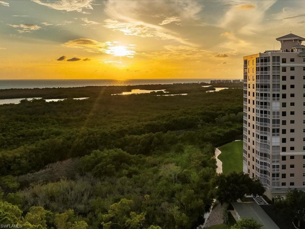 1001 Arbor Lake Dr 608, Naples, FL 34110-10