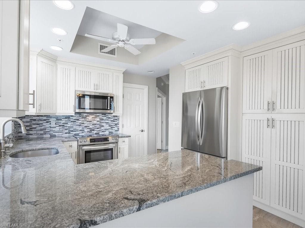 1001 Arbor Lake Dr 608, Naples, FL 34110-22