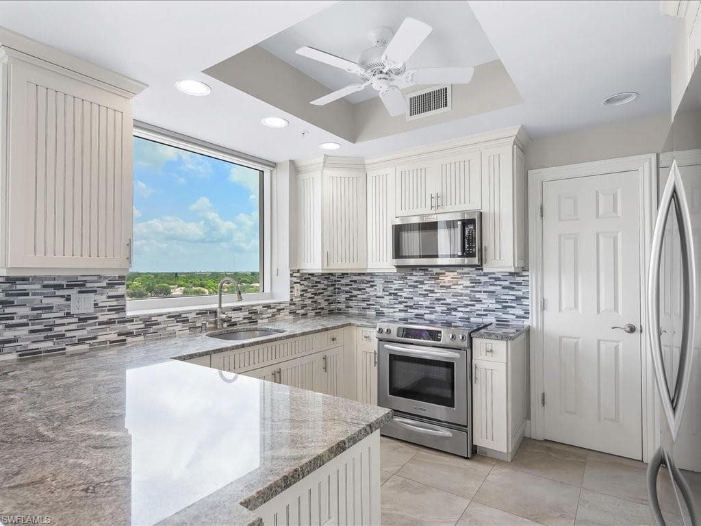 1001 Arbor Lake Dr 608, Naples, FL 34110-23