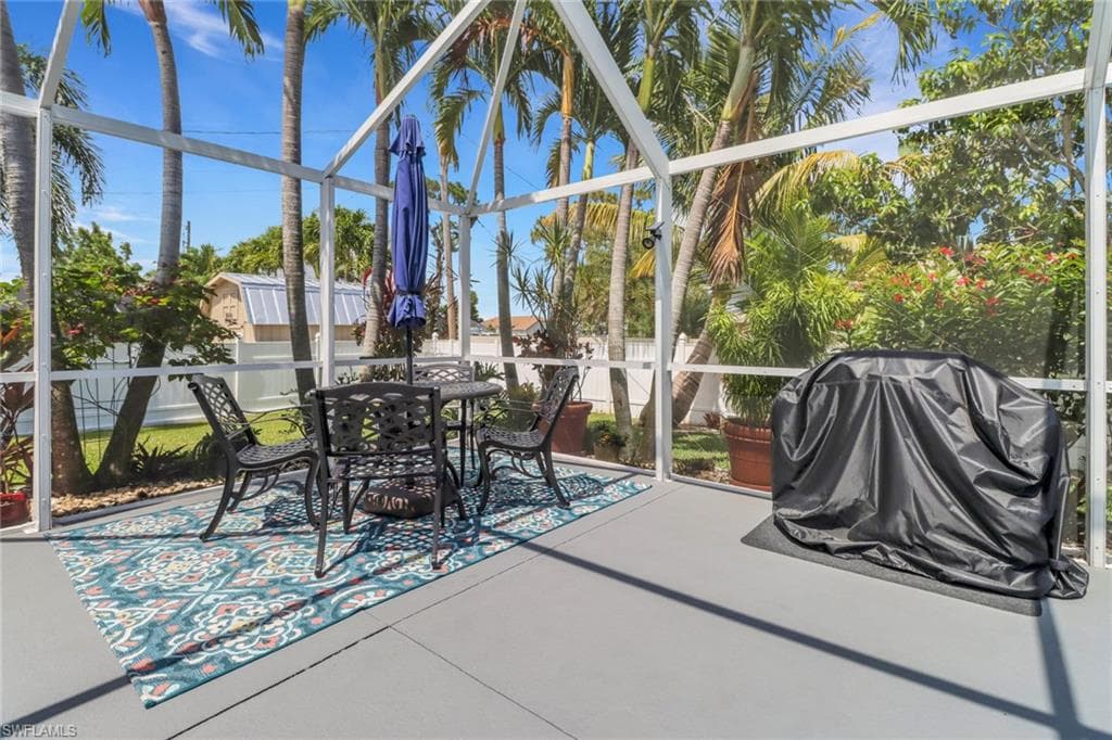 3015 9th Pl, Cape Coral, FL 33914-26
