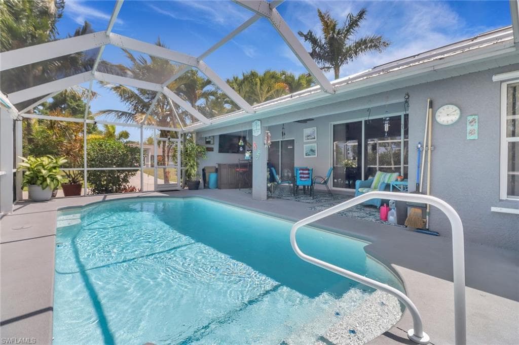 3015 9th Pl, Cape Coral, FL 33914-27