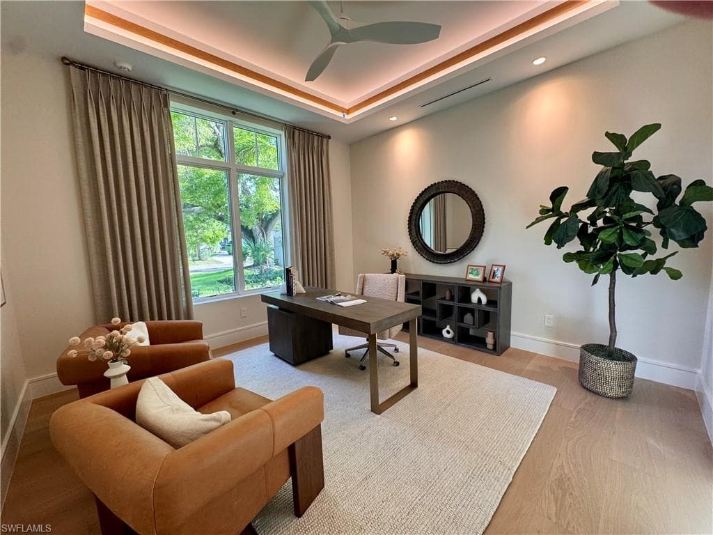 777 Broad Ct S, Naples, FL 34102-19