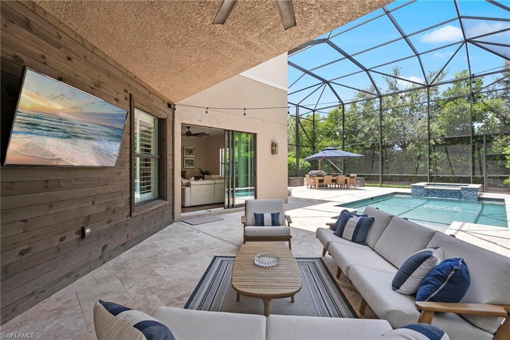 13764 Luna Dr, Naples, FL 34109-19