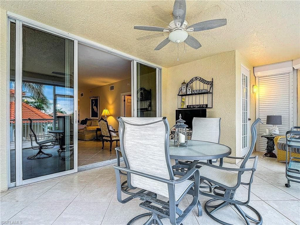 1131 Swallow Ave 3-202, Marco Island, FL 34145-41