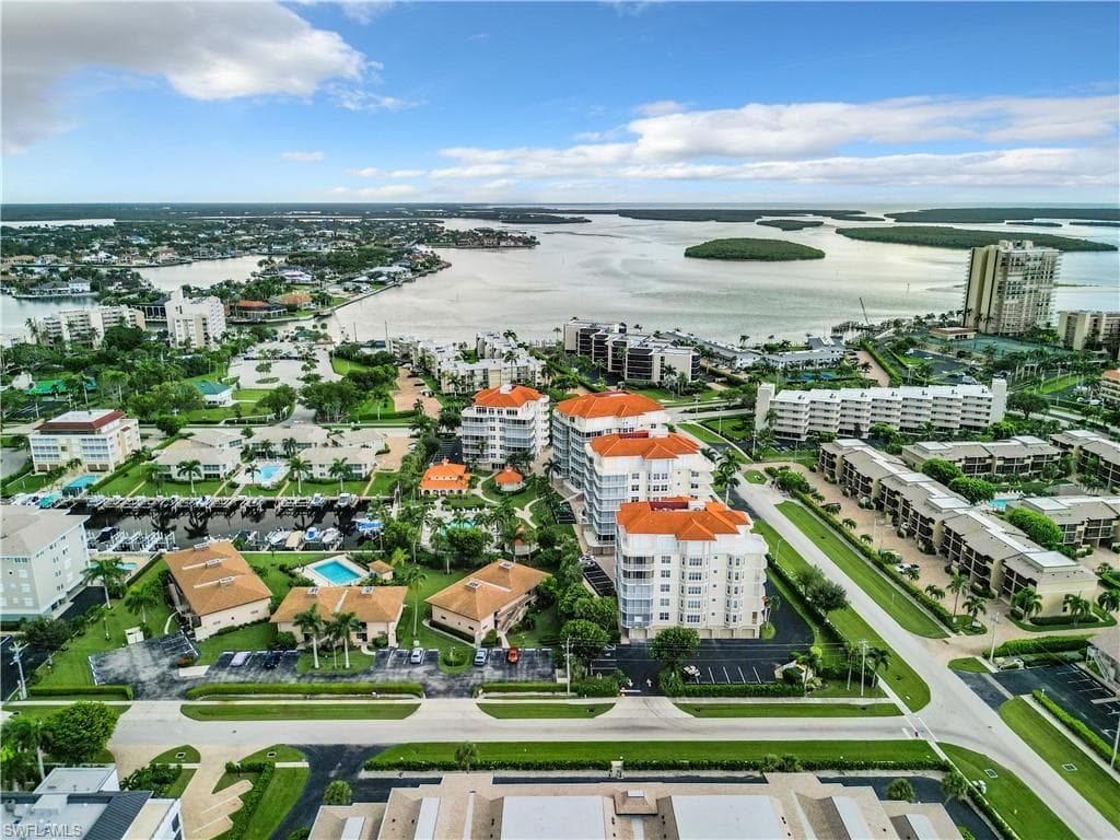 1131 Swallow Ave 3-202, Marco Island, FL 34145-47