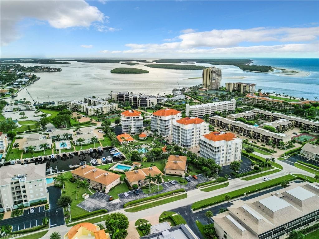 1131 Swallow Ave 3-202, Marco Island, FL 34145-48