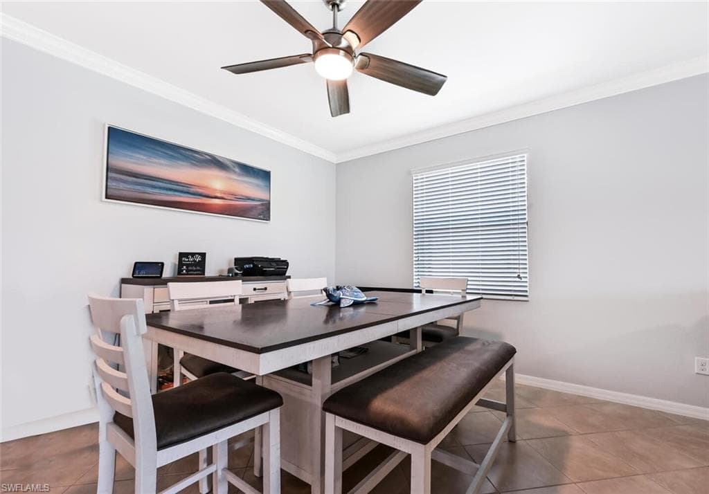 3742 Treasure Cove Cir, Naples, FL 34114-13