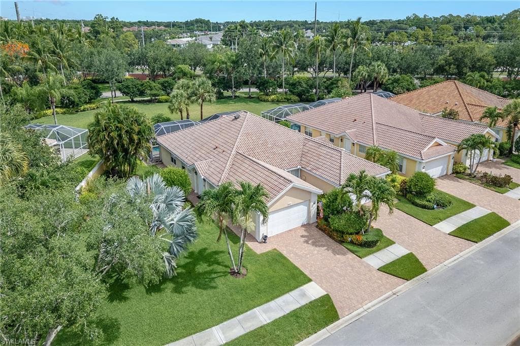 7503 Firenze Ln, Naples, FL 34114-29