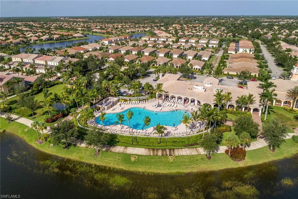 7503 Firenze Ln, Naples, FL 34114-43