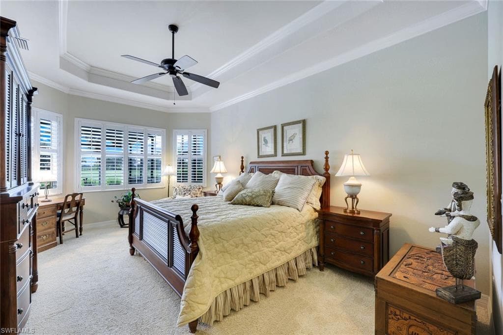 10026 Lions Bay Ct, Naples, FL 34120-19