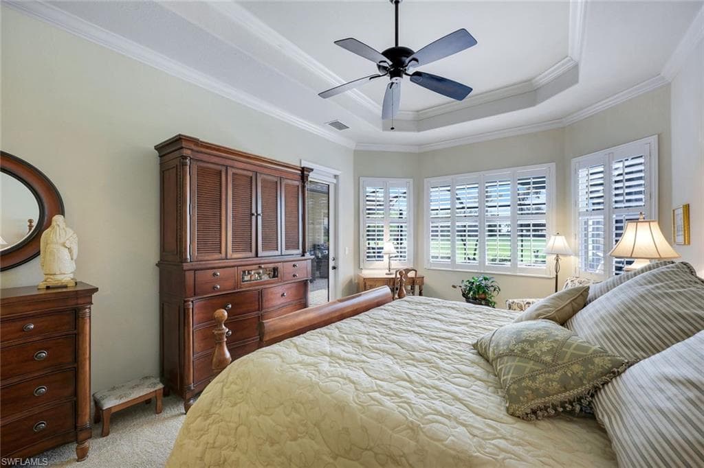 10026 Lions Bay Ct, Naples, FL 34120-20