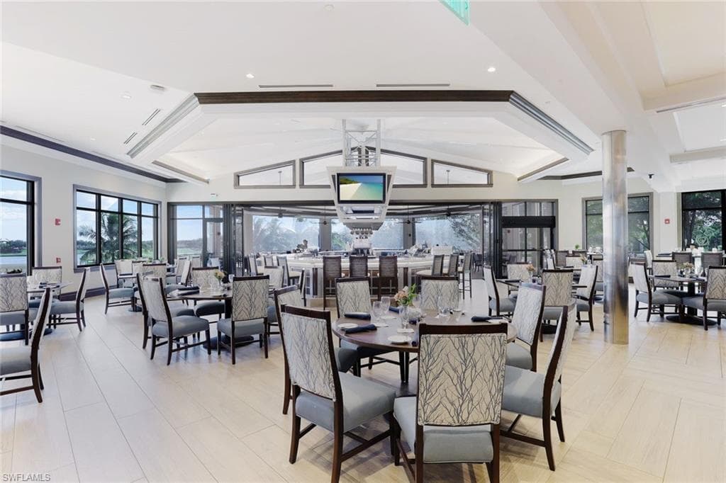 10026 Lions Bay Ct, Naples, FL 34120-43