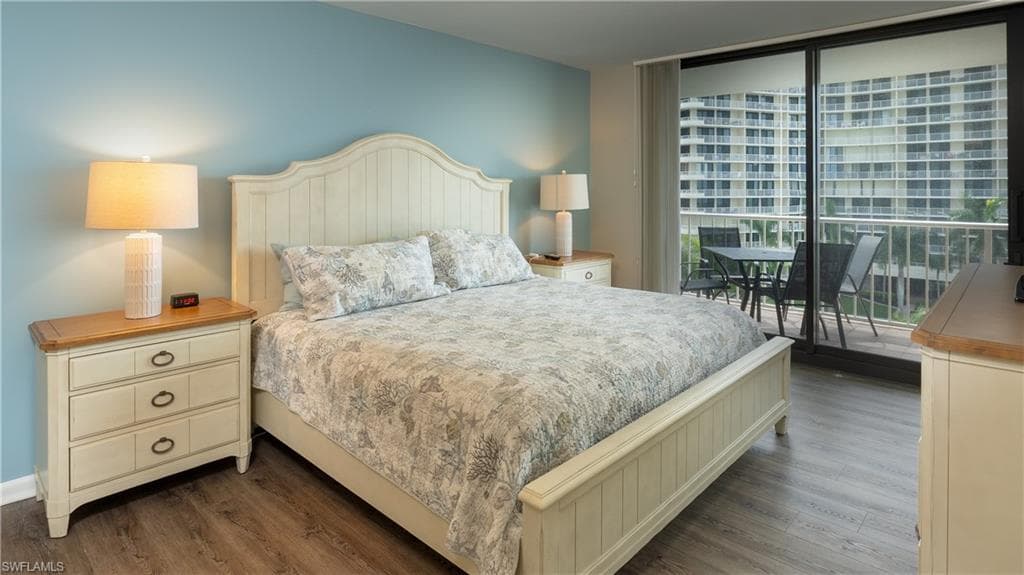 440 Seaview Ct 611, Marco Island, FL 34145-16