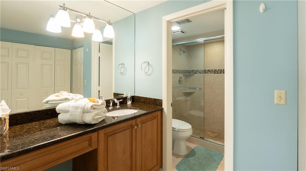 440 Seaview Ct 611, Marco Island, FL 34145-19