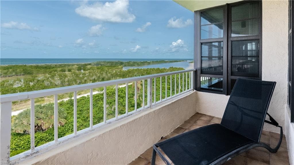 440 Seaview Ct 611, Marco Island, FL 34145-29