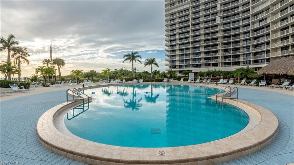 440 Seaview Ct 611, Marco Island, FL 34145-30