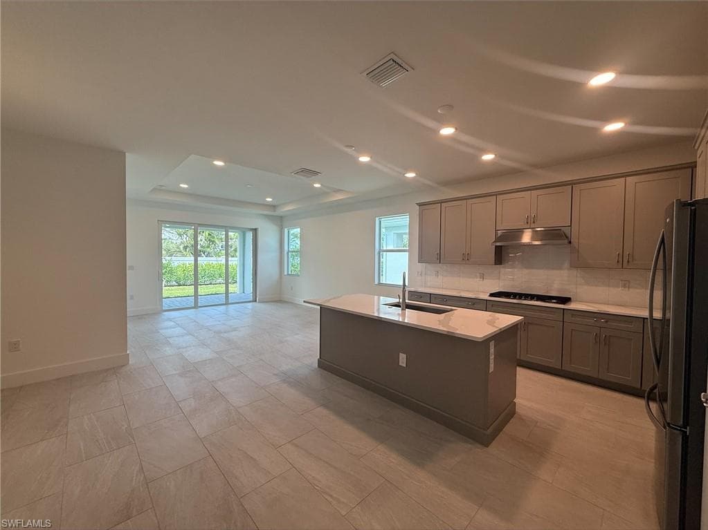 8897 Oceana Way, Naples, FL 34114-2