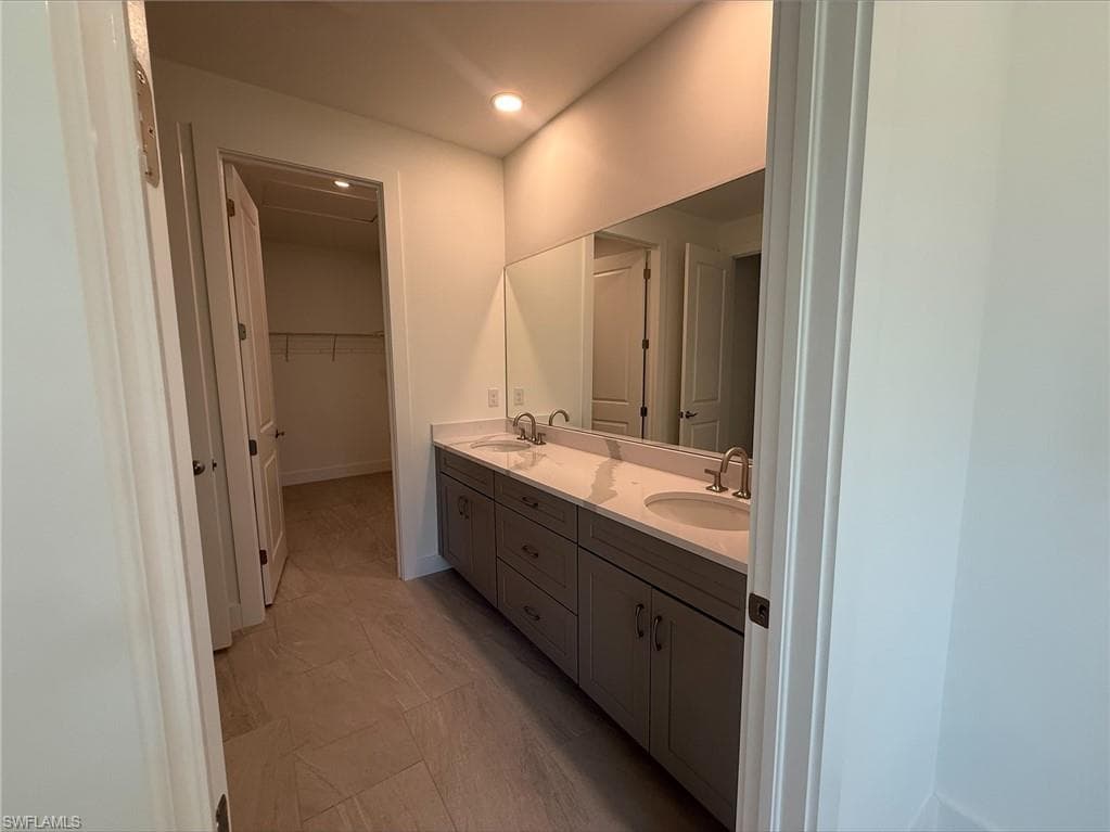 8897 Oceana Way, Naples, FL 34114-6