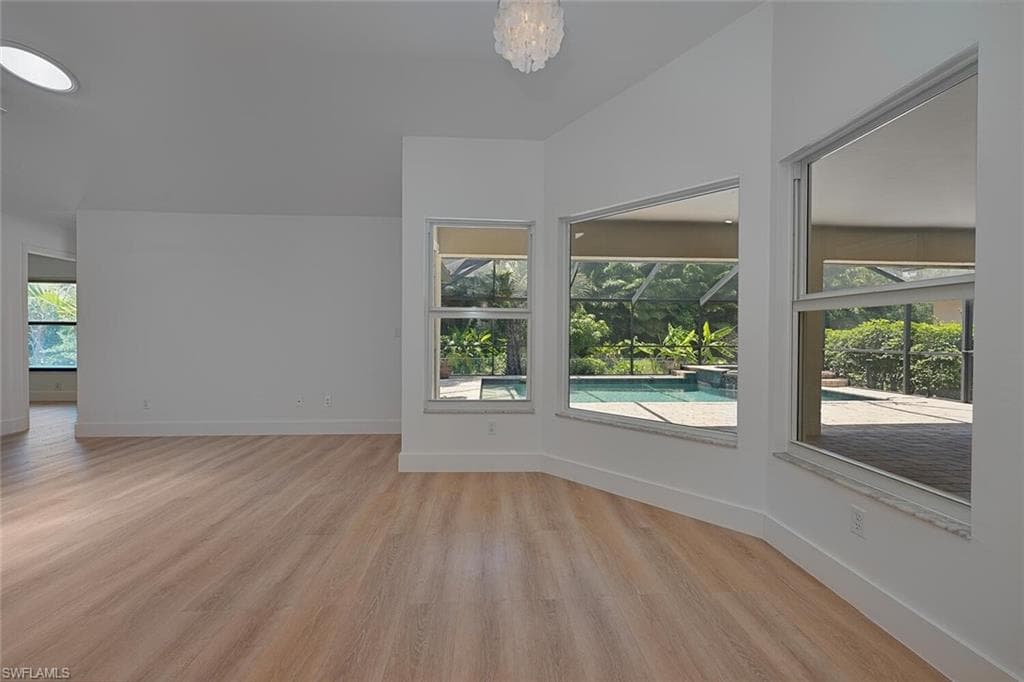224 Channing Ct, Naples, FL 34110-9